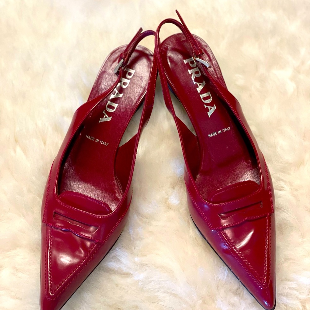 PRADA Vintage Red Leather Slingback Loafer Pumps Size 36.5/5.5. 100% Authentic.